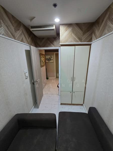 Lumpini Place Water Cliff : ลุมพินี เพลส วอเตอร์คลิฟ, กรุงเทพ, ซอยสาธุประดิษฐ์ 19 แยก 10, ช่องนนทรี, ยานนาวา, กรุงเทพ, 48 ตร.ม., คอนโด ให้เช่า, โดย Pitchocha Kiatsinpon, 500406819 - DDproperty.com