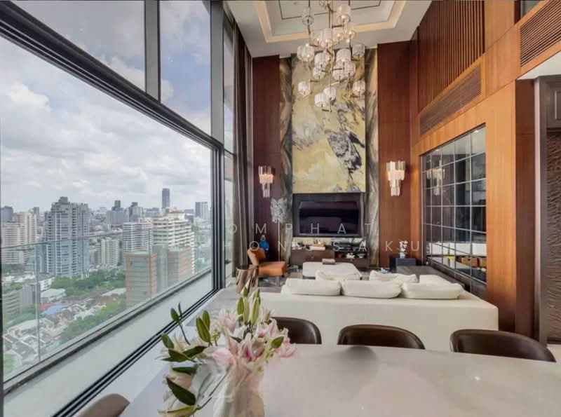 Vittorio 39, Bangkok, 8 Sukhumvit, Khlong Tan Nua, Watthana, Bangkok, 3 Bedrooms, 308 sqm, Condo For Sale, by Poomphat Tienthongsakul, 500406829 - DDproperty.com