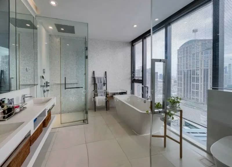 Vittorio 39, Bangkok, 8 Sukhumvit, Khlong Tan Nua, Watthana, Bangkok, 3 Bedrooms, 308 sqm, Condo For Sale, by Poomphat Tienthongsakul, 500406829 - DDproperty.com