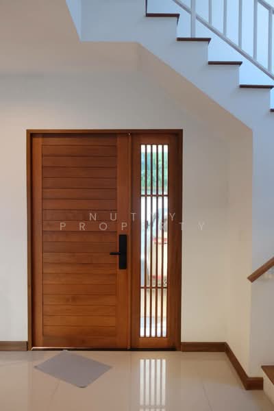 Villa Arcadia Srinakarin : วิลล่า อะคาเดีย ศรีนครินทร์, สมุทรปราการ, ซอย หมู่บ้านวิลล่าอะคาเดียศรีนครินทร์, บางแก้ว, บางพลี, สมุทรปราการ, 230 ตร.ม., บ้านเดี่ยว ให้เช่า, โดย Nutty Property, 500406907 - DDproperty.com