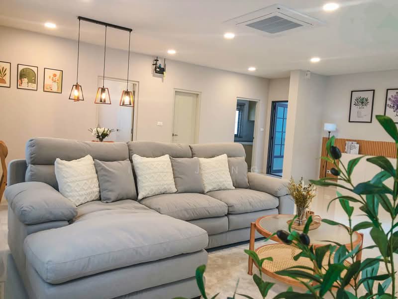 Centro Bangna Phase 2 : เซนโทร บางนา เฟส 2, สมุทรปราการ, บางแก้ว, บางพลี, สมุทรปราการ, 235 ตร.ม., บ้านเดี่ยว ให้เช่า, โดย Ivy Jang, 500406916 - DDproperty.com