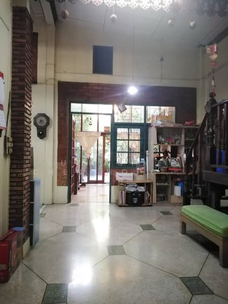 3-BR House, Bangkok, Bang Bamru, Bang Phlat, Bangkok, 3 Bedrooms, 204 sqm, Single Detached House For Sale, by Suthasinee Chenchopching, 500406918 - DDproperty.com