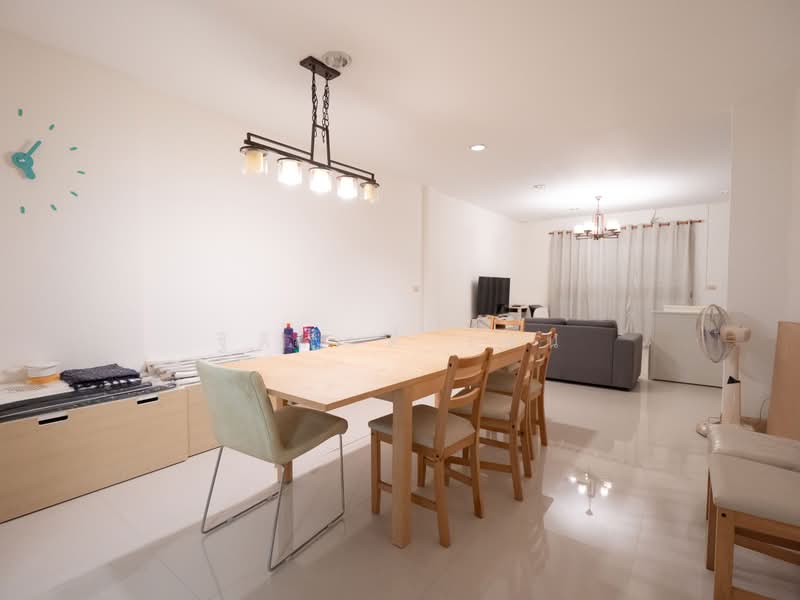 นครพนม, Nakhon Phanom, Nai Muang, Muang Nakhon Phanom, Nakhon Phanom, 2 Bedrooms, 200 sqm, Townhouse For Sale, by TITISAK Jane, 500406933 - DDproperty.com