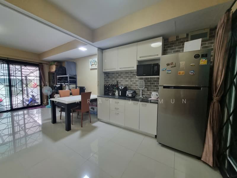 Villaggio Bangna : วิลเลจจิโอ บางนา, สมุทรปราการ, ทางคู่ขนาน ถนนบางนา-ตราด, บางบ่อ, สมุทรปราการ, 90 ตร.ม., ทาวน์เฮ้าส์ ให้เช่า, โดย Jutarat Jitmun, 500406942 - DDproperty.com