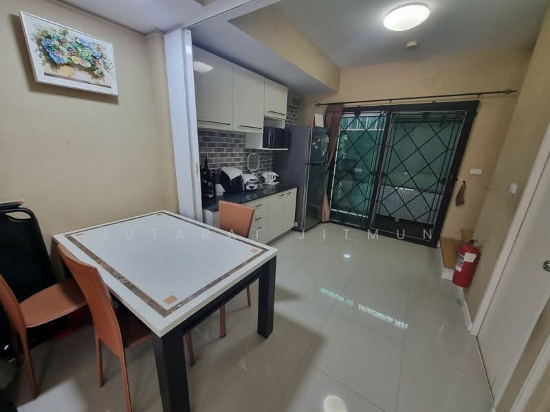 Villaggio Bangna, Samut Prakan, Bang Na-Trat Frontage Road, Bang Bo, Samut Prakan, 2 Bedrooms, 90 sqm, Townhouse For Rent, by Jutarat Jitmun, 500406942 - DDproperty.com