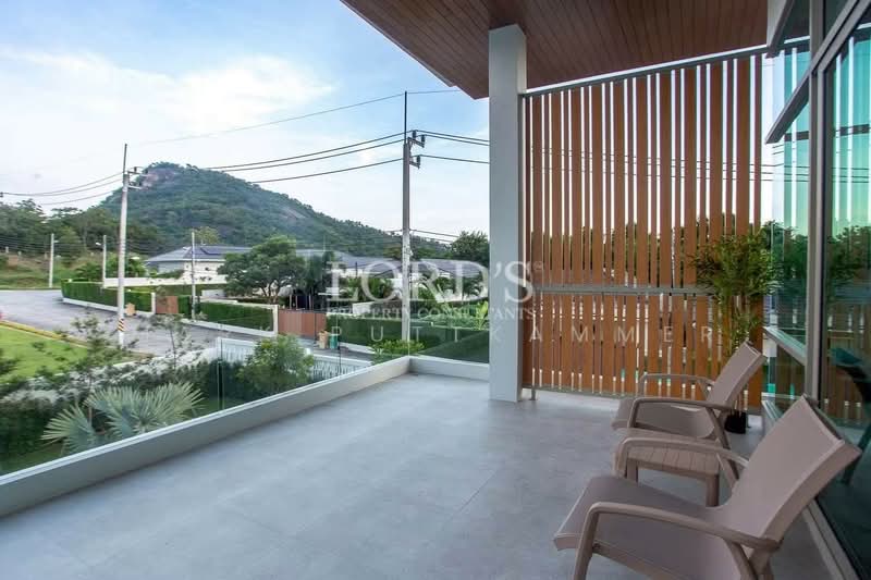 Hua Hin Soi 70, ประจวบคีรีขันธ์, 38 77 ซอย หมู่บ้านเขาน้อย Hua Hin, Hua Hin District, Prachuap Khiri Khan 77110, หินเหล็กไฟ, หัวหิน, ประจวบคีรีขันธ์, 550 ตร.ม., วิลล่า ขาย, โดย Mark Puttkammer, 500406965 - DDproperty.com