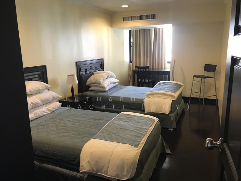 Lake Green, Bangkok, 199 Sukhumvit Soi 8, Khlong Toei, Bangkok, 3 Bedrooms, 154 sqm, Condo For Rent, by Juthabhorn Uppachit (Amy), 500406973 - DDproperty.com