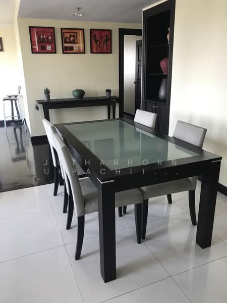 Lake Green, Bangkok, 199 Sukhumvit Soi 8, Khlong Toei, Bangkok, 3 Bedrooms, 154 sqm, Condo For Rent, by Juthabhorn Uppachit (Amy), 500406973 - DDproperty.com