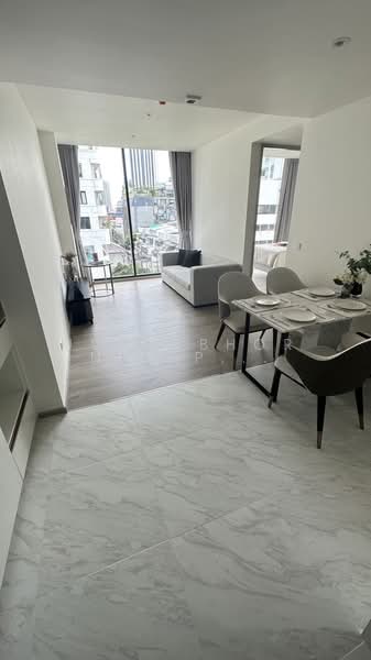 Fynn Asoke, Bangkok, 28 Sukhumvit 10 Alley, Khlong Toei, Bangkok, 2 Bedrooms, 62 sqm, Condo For Rent, by Juthabhorn Uppachit (Amy), 500406976 - DDproperty.com