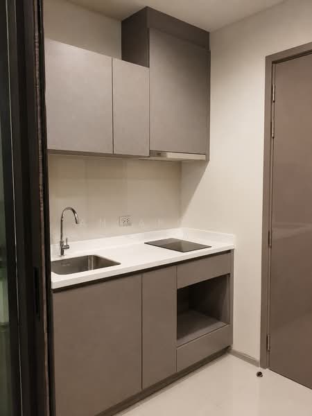 Life Asoke Hype, Bangkok, 339 Chaturathit Rd, Makkasan, Ratchathewi, Bangkok, 1 Bedroom, 30 sqm, Condo For Rent, by Anyaporn Srikanlayanabut, 500407003 - DDproperty.com