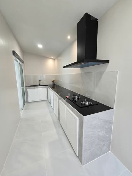 Baan Fah Piyarom Pruekwana, Pathum Thani, Bung Kham Proi, Lam Luk Ka, Pathum Thani, 4 Bedrooms, 140 sqm, Semi-Detached House (Twin House) For Sale, by นภัสศรณ์ วงศ์สินไทยกร (นันท์), 500407007 - DDproperty.com