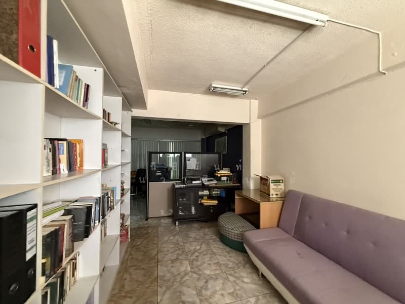 latphrao 130, Bangkok, ไดรฟ์อนสแควร์ 4, Khlong Chan, Bang Kapi, Bangkok, , 200 sqm, Shophouse For Sale, by Nithinan Chanwatikabud, 500407023 - DDproperty.com