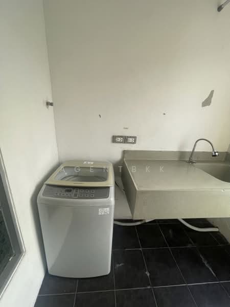 A Space Sukhumvit 77, Bangkok, 2345 Sukhumvit 77 Road, Suan Luang, Suan Luang, Bangkok, Studio, 31 sqm, Condo For Rent, by Agentbkk, 500407064 - DDproperty.com