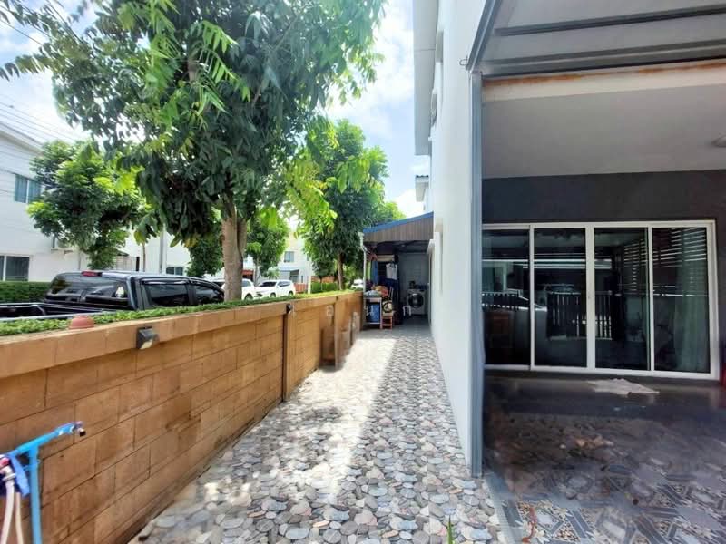 The Essence Chaiyaphruek-Wongwaen, Nonthaburi, Ban Kluay-Sai Noi Road, Sai Noi, Nonthaburi, 3 Bedrooms, 115 sqm, Single Detached House For Sale, by เอนก, 500407067 - DDproperty.com