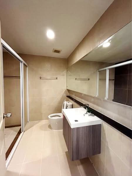 Baan Klang Muang S-Sense Rama 9-Ladprao, Bangkok, Soi Ladprao 84, Ladprao Road, Wang Thonglang, Bangkok, 3 Bedrooms, 180 sqm, Townhouse For Rent, by นัฐพงค์ มณีอัครเนตร, 500407086 - DDproperty.com