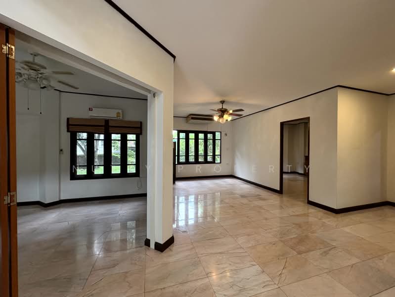 Ladawan Srinakarin, Samut Prakan, Srinakarin Road, Bang Kaeo, Bang Plee, Samut Prakan, 4 Bedrooms, 240 sqm, Single Detached House For Sale, by Nutty Property, 500407091 - DDproperty.com