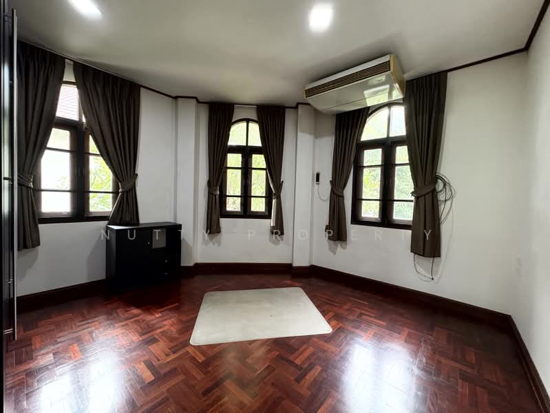 Ladawan Srinakarin, Samut Prakan, Srinakarin Road, Bang Kaeo, Bang Plee, Samut Prakan, 4 Bedrooms, 240 sqm, Single Detached House For Sale, by Nutty Property, 500407091 - DDproperty.com