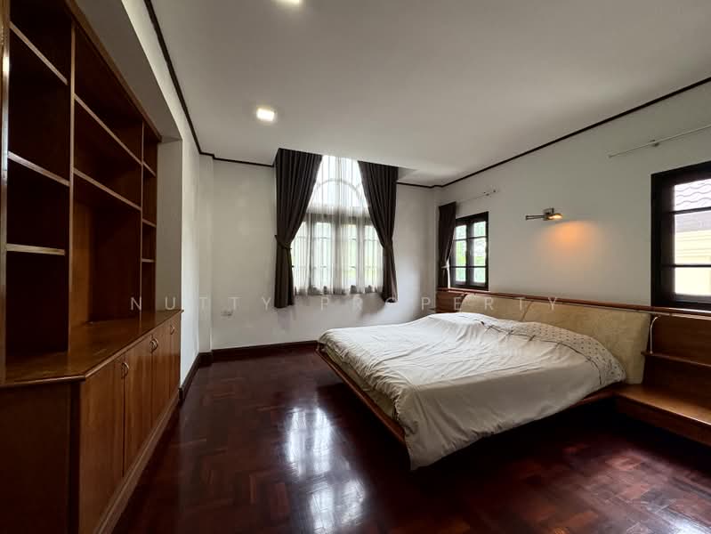 Ladawan Srinakarin, Samut Prakan, Srinakarin Road, Bang Kaeo, Bang Plee, Samut Prakan, 4 Bedrooms, 240 sqm, Single Detached House For Sale, by Nutty Property, 500407091 - DDproperty.com