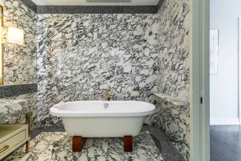 The Ritz-Carlton Residences : เดอะ ริซท์-คาร์ลตัน เรสซิเดนเซส, กรุงเทพ, 114 ถ.นราธิวาสราชนครินทร์, สีลม, บางรัก, กรุงเทพ, 155 ตร.ม., คอนโด ให้เช่า, โดย Umaphon saychaue, 500407105 - DDproperty.com