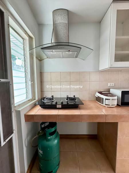ให้เช่าบ้านเดี่ยว ม.เฮ้าส์ออฟคานารี สวนเสือ ศรีราชา, Chon Buri (Pattaya), Surasak, Si Racha, Chon Buri (Pattaya), 3 Bedrooms, 160 sqm, Single Detached House For Rent, by Dusit Saengfa, 500407128 - DDproperty.com