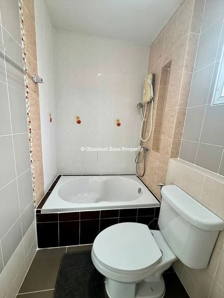 ให้เช่าบ้านเดี่ยว ม.เฮ้าส์ออฟคานารี สวนเสือ ศรีราชา, Chon Buri (Pattaya), Surasak, Si Racha, Chon Buri (Pattaya), 3 Bedrooms, 160 sqm, Single Detached House For Rent, by Dusit Saengfa, 500407128 - DDproperty.com