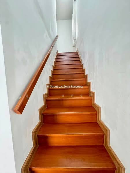 ให้เช่าบ้านเดี่ยว ม.เฮ้าส์ออฟคานารี สวนเสือ ศรีราชา, Chon Buri (Pattaya), Surasak, Si Racha, Chon Buri (Pattaya), 3 Bedrooms, 160 sqm, Single Detached House For Rent, by Dusit Saengfa, 500407128 - DDproperty.com