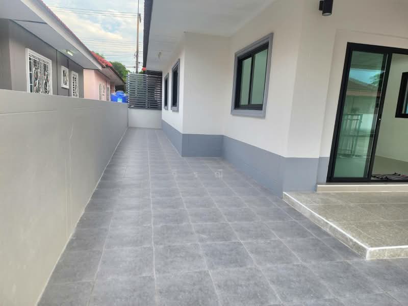 ขายบ้านเดี่ยวชชั้นเดี่ยวบ้านสวยสังคมดี, นครราชสีมา, หัวทะเล, เมืองนครราชสีมา, นครราชสีมา, 150 ตร.ม., บ้านเดี่ยว ขาย, โดย วิรณี, 500407140 - DDproperty.com