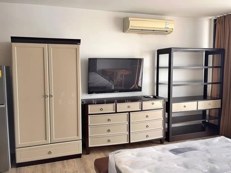 The Issara Ladprao, Bangkok, 296 Ladpao Road, Jom Phon, Chatuchak, Bangkok, 1 Bedroom, 34 sqm, Condo For Rent, by Praewpakar Soontawong, 500407143 - DDproperty.com
