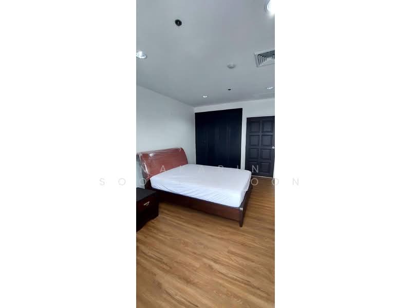 Central City East Tower, Bangkok, 1/121 East tower, Bang Na, Bang Na, Bangkok, 4 Bedrooms, 240 sqm, Condo For Rent, by Nakarin Sookpaiboon, 500407177 - DDproperty.com