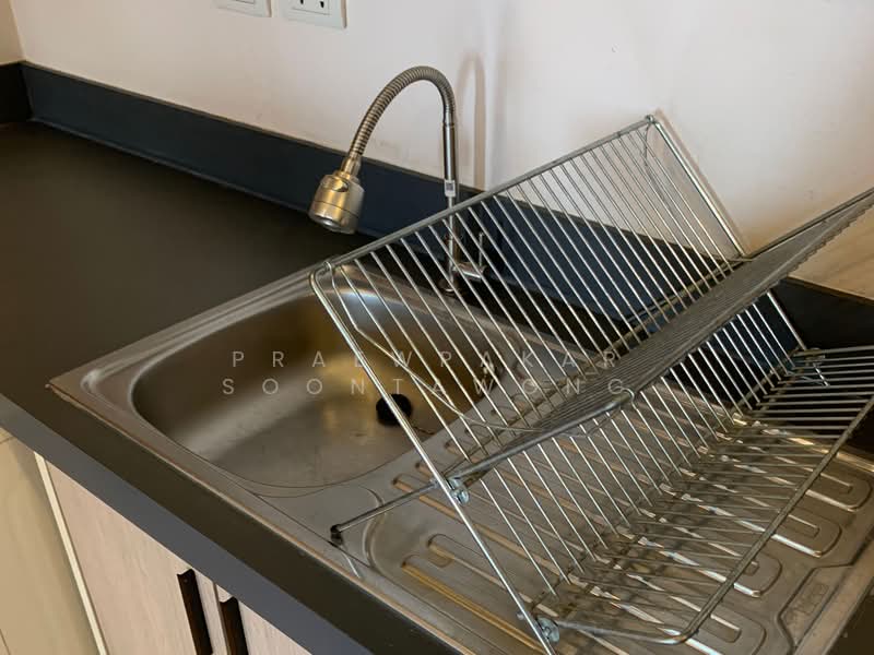 Vista Garden, Bangkok, 53 Saeng Thip Alley, Phra Kanong Nua, Watthana, Bangkok, 1 Bedroom, 45 sqm, Condo For Rent, by Praewpakar Soontawong, 500407190 - DDproperty.com