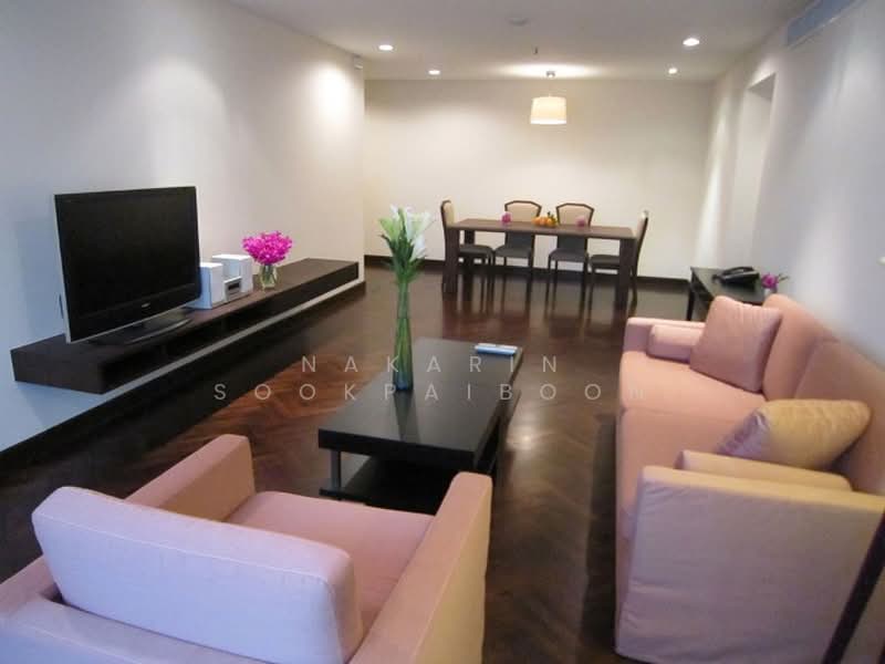 Baan Suanpetch, Bangkok, 18 Soi Sukhumvit 39, Khlong Tan Nua, Watthana, Bangkok, 2 Bedrooms, 135 sqm, Condo For Rent, by Nakarin Sookpaiboon, 500407192 - DDproperty.com