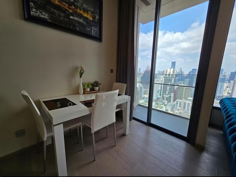 The Esse Asoke, Bangkok, 333 Soi Sukhumvit 21, Sukhumvit Road, Khlongtoei Nua, Watthana, Bangkok, 2 Bedrooms, 75 sqm, Condo For Rent, by Nakarin Sookpaiboon, 500407219 - DDproperty.com
