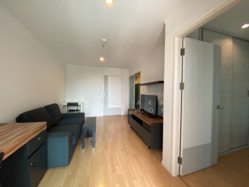 Lumpini Place Srinakarin-Huamak Station, Bangkok, Srinakarin Road, Suan Luang, Bangkok, 1 Bedroom, 34 sqm, Condo For Rent, by Praewpakar Soontawong, 500407225 - DDproperty.com