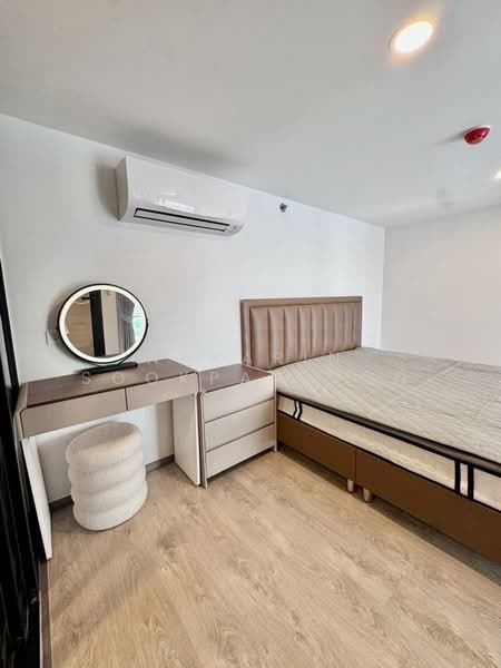 SOHO Bangkok Ratchada, Bangkok, 74 Pracha Rat Bamphen Rd, Huai Khwang, Bangkok, 2 Bedrooms, 48 sqm, Condo For Rent, by Nakarin Sookpaiboon, 500407236 - DDproperty.com