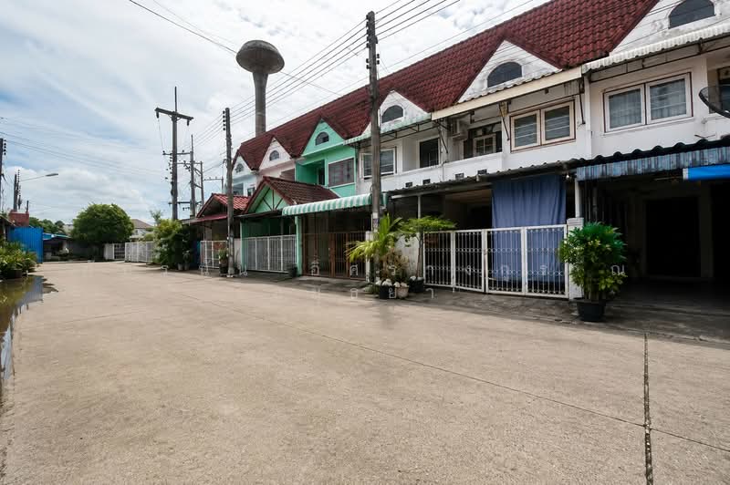 ทาวน์เฮ้าส์ 2 ชั้น หมู่บ้านสวิตา รังสิต, Pathum Thani, Bang Phun, Muang Pathum Thani, Pathum Thani, 2 Bedrooms, 72 sqm, Townhouse For Sale, by ภัทรนัน อิศรางกูร ณ อยุธยา, 500407255 - DDproperty.com