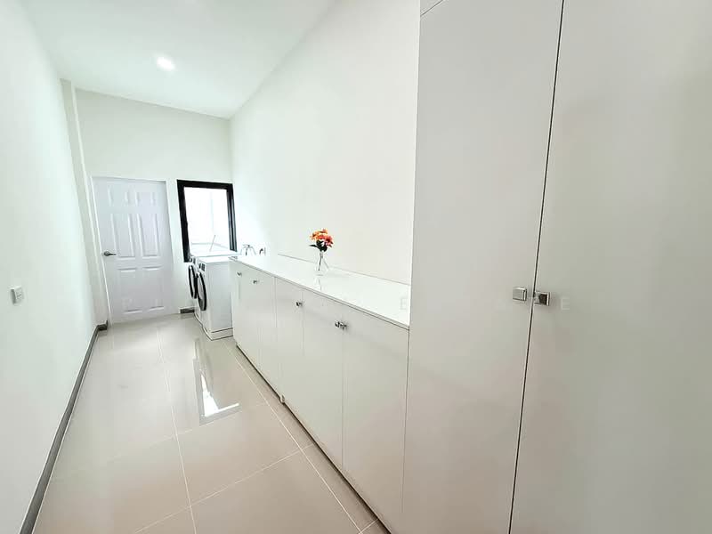 Luxury Pool Villa for Sale Mabprachan East Pattaya 3 Bedroom, Chon Buri (Pattaya), Nong Pru, Bang Lamung (Pattaya), Chon Buri (Pattaya), 3 Bedrooms, 258 sqm, Villa For Sale, by PLC real estate, 500407291 - DDproperty.com