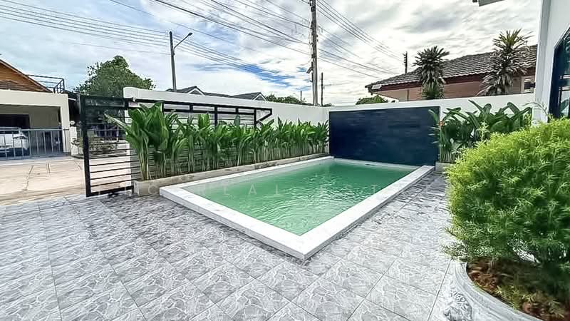 Luxury Pool Villa for Sale Mabprachan East Pattaya 3 Bedroom, Chon Buri (Pattaya), Nong Pru, Bang Lamung (Pattaya), Chon Buri (Pattaya), 3 Bedrooms, 258 sqm, Villa For Sale, by PLC real estate, 500407291 - DDproperty.com
