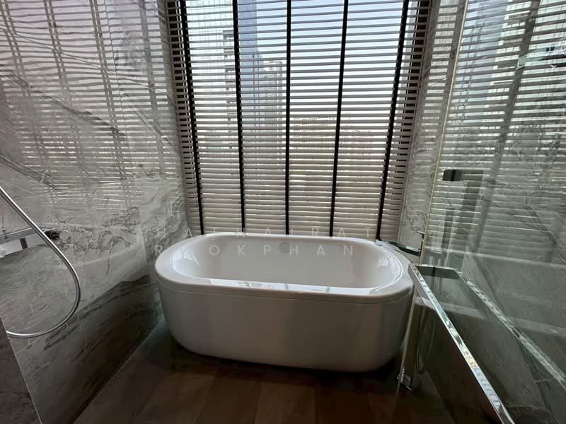 LAVIQ Sukhumvit 57, Bangkok, Soi Sukhumvit 57, Sukhumvit Road, Khlong Tan Nua, Watthana, Bangkok, 3 Bedrooms, 115 sqm, Condo For Rent, by Hathairat Rookphan, 500407346 - DDproperty.com