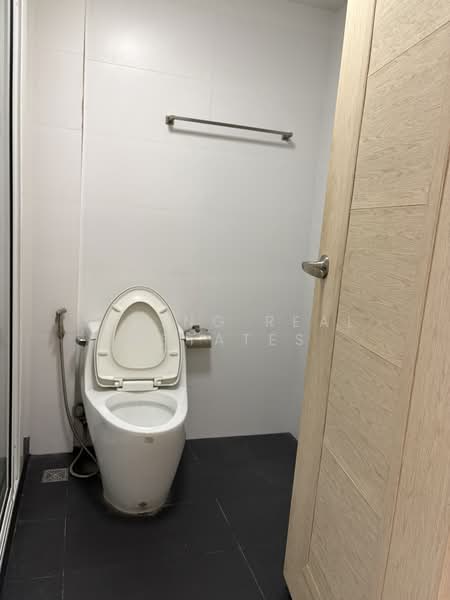 Iris Westgate, Nonthaburi, Chanthong Iam Road, Bang Rak Pattana, Bang Bua Thong, Nonthaburi, 1 Bedroom, 33 sqm, Condo For Rent, by Living Real Estates, 500407437 - DDproperty.com
