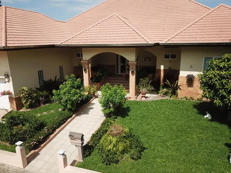 undefined, Chon Buri (Pattaya), Nong Pla Lai, Bang Lamung (Pattaya), Chon Buri (Pattaya), 4 Bedrooms, 480 sqm, Single Detached House For Sale, by Harrison Chong, 500407490 - DDproperty.com