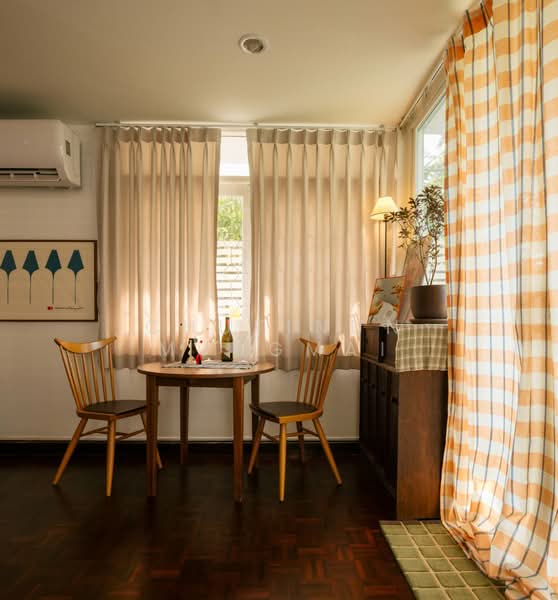 Business Takeover: Fully Renovated 2-Story Mid-Century Detached House in Ekkamai, กรุงเทพ, คลองตันเหนือ, วัฒนา, กรุงเทพ, 150 ตร.ม., พื้นที่ขายของ ขาย, โดย Chutinun Mungmai, 500407519 - DDproperty.com
