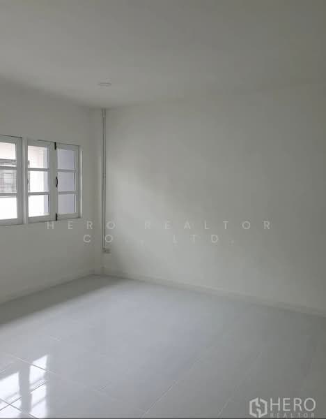 For Rent 4-Storey Townhouse near BTS Phra Khanong HRE01018, กรุงเทพ, พระโขนงเหนือ, วัฒนา, กรุงเทพ, 350 ตร.ม., ทาวน์เฮ้าส์ ให้เช่า, โดย Hero Realtor Co., Ltd., 500407524 - DDproperty.com