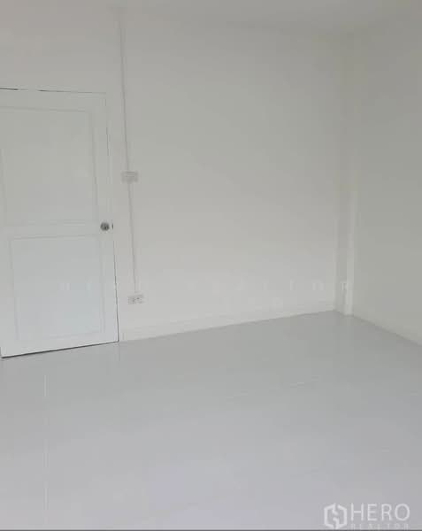 For Rent 4-Storey Townhouse near BTS Phra Khanong HRE01018, กรุงเทพ, พระโขนงเหนือ, วัฒนา, กรุงเทพ, 350 ตร.ม., ทาวน์เฮ้าส์ ให้เช่า, โดย Hero Realtor Co., Ltd., 500407524 - DDproperty.com