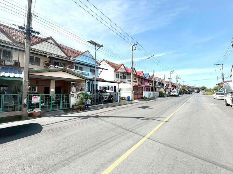ขาย ทาวน์เฮ้าส์ หมู่บ้าน แดนทอง วิลเลจ สามโคก, Pathum Thani, Bang Pho Nua, Sam Khok, Pathum Thani, 3 Bedrooms, 90 sqm, Townhouse For Sale, by กรณวัสส์ กัณฑวัสส์วงส์, 500407526 - DDproperty.com
