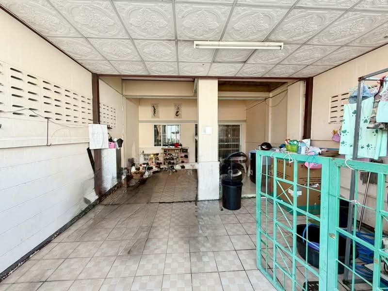 ขาย ทาวน์เฮ้าส์ หมู่บ้าน แดนทอง วิลเลจ สามโคก, Pathum Thani, Bang Pho Nua, Sam Khok, Pathum Thani, 3 Bedrooms, 90 sqm, Townhouse For Sale, by กรณวัสส์ กัณฑวัสส์วงส์, 500407526 - DDproperty.com