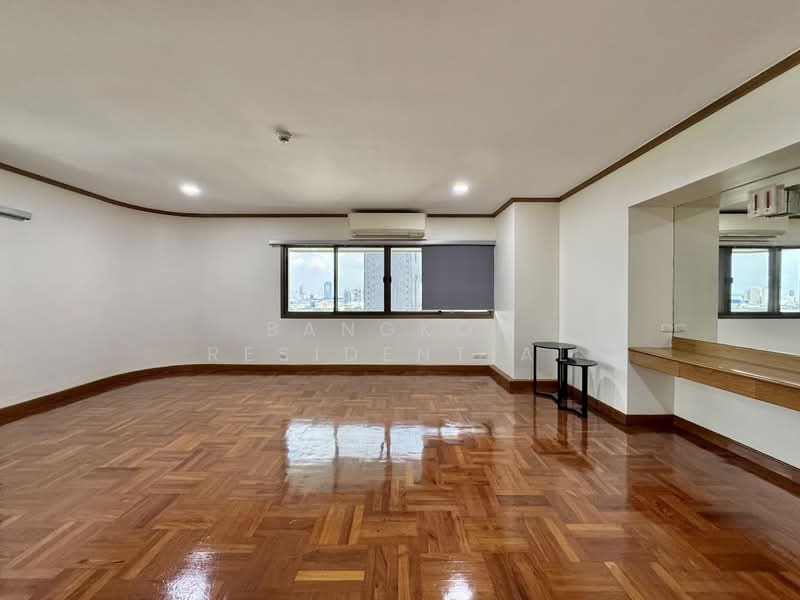 Tower Park, Bangkok, 88 Soi Sukhumvit 3, Sukhumvit Road, Khlongtoei Nua, Watthana, Bangkok, 3 Bedrooms, 275 sqm, Condo For Sale, by Bangkok Residential, 500407527 - DDproperty.com