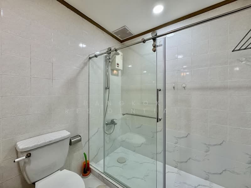 Tower Park, Bangkok, 88 Soi Sukhumvit 3, Sukhumvit Road, Khlongtoei Nua, Watthana, Bangkok, 3 Bedrooms, 275 sqm, Condo For Sale, by Bangkok Residential, 500407527 - DDproperty.com