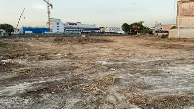 ขาย - ที่ดินเปล่า 6-2-33 ไร่ ติดรพ.พิษณุเวช ติดถนนสาธารณะ ใจกลางเมืองพิจิตร จ.พิจิตร, พิจิตร
