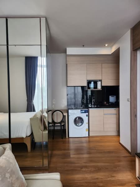 Park Origin Phrom Phong (Park 24), Bangkok, 68 Soi Sukhumvit 24, Khong Tan, Khlong Toei, Bangkok, 2 Bedrooms, 60 sqm, Condo For Rent, by ณัฏฐกฤศ สิงหบุตร, 500407558 - DDproperty.com