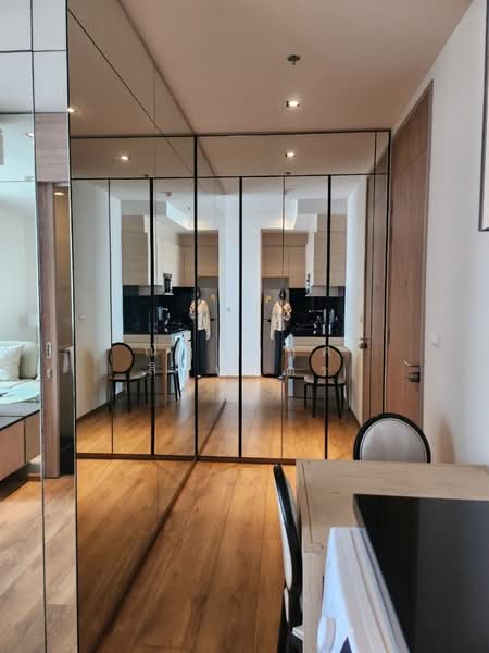 Park Origin Phrom Phong (Park 24), Bangkok, 68 Soi Sukhumvit 24, Khong Tan, Khlong Toei, Bangkok, 2 Bedrooms, 60 sqm, Condo For Rent, by ณัฏฐกฤศ สิงหบุตร, 500407558 - DDproperty.com